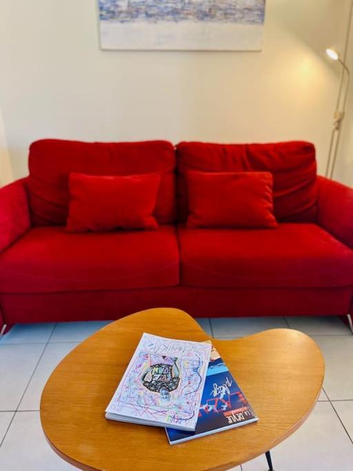 "Clavel 26" Joli T2 En Duplex A 3 Min Des Halles Sète Exteriör bild